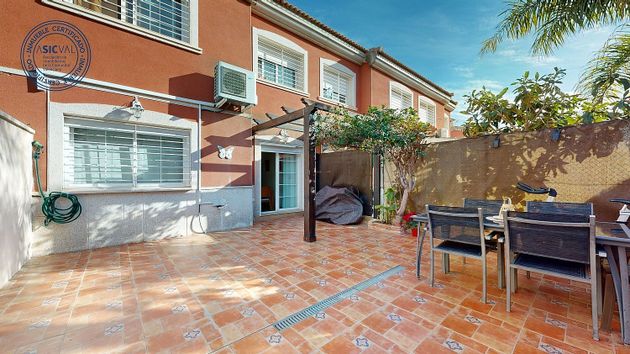Foto 1 de Casa en venta en Pla dels Aljubs de 3 habitaciones con terraza y piscina