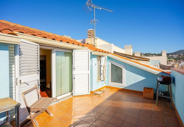 Foto 1 de Àtic en venda a Vilassar de Dalt de 4 habitacions amb terrassa i balcó