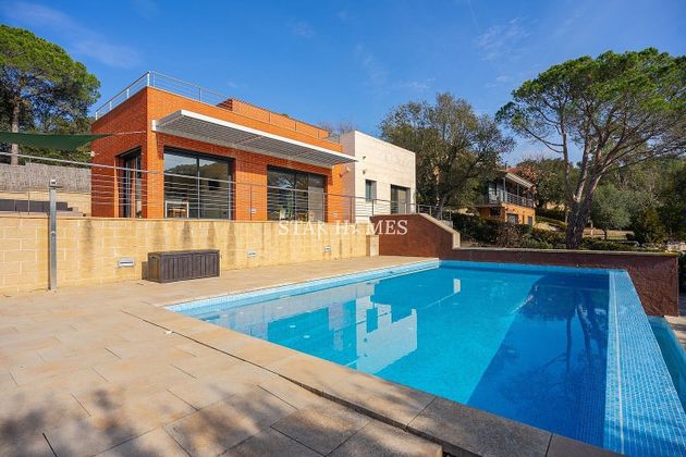 Foto 2 de Xalet en venda a Vilanova del Vallès de 7 habitacions amb terrassa i piscina