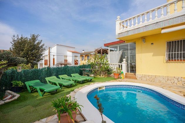 Foto 2 de Venta de chalet en Arenys de Mar de 4 habitaciones con terraza y piscina