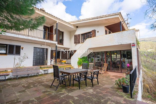 Foto 1 de Casa rural en venta en Sant Iscle de Vallalta de 14 habitaciones con terraza y piscina