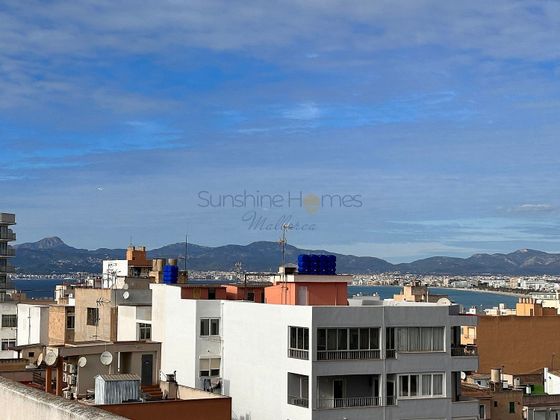 Foto 1 de Àtic en venda a S'Arenal-Son Verí de 3 habitacions amb balcó