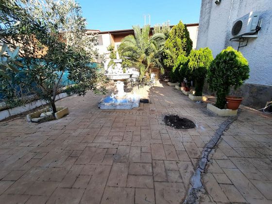 Foto 2 de Casa adosada en venta en Viso de San Juan (El) de 4 habitaciones con terraza y piscina