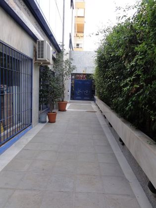 Foto 2 de Oficina en lloguer a calle Ramón Gómez de la Serna amb garatge i ascensor