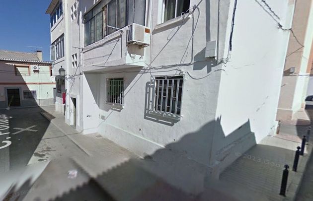 Foto 1 de Pis en venda a calle Portugal de 3 habitacions i 50 m²