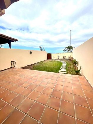 Foto 2 de Venta de casa en calle Galicia de 3 habitaciones con terraza y piscina