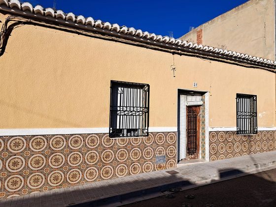Foto 1 de Casa en venda a Monserrat de 6 habitacions amb terrassa