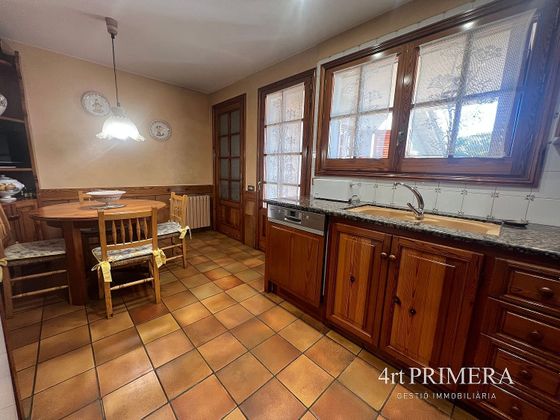 Foto 1 de Casa rural en venta en Franqueses del Vallès, les de 5 habitaciones con terraza y piscina