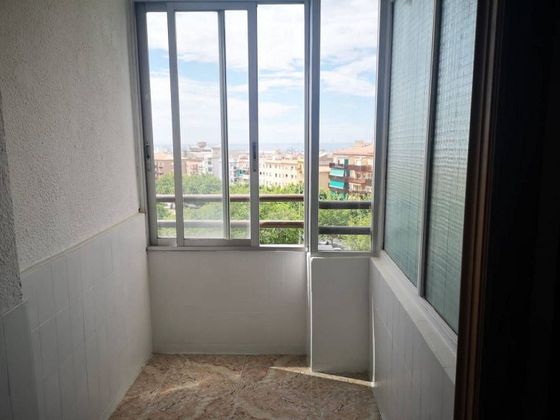 Foto 1 de Pis en venda a Cerdanyola de 2 habitacions amb terrassa i balcó