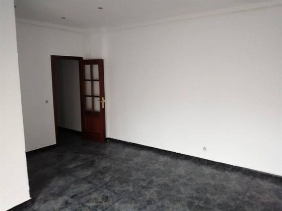 Foto 1 de Piso en venta en Manzanares de 3 habitaciones con terraza