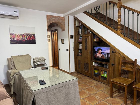 Foto 2 de Casa en venda a Peñamefecit - Avda Barcelona de 6 habitacions amb terrassa i balcó