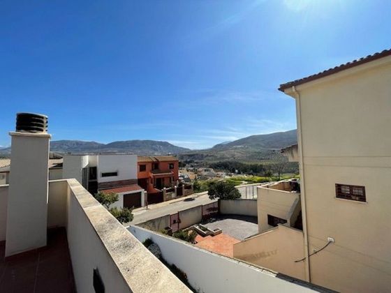 Foto 1 de Venta de chalet en Puente Tablas - Puente Nuevo - Cerro Molina de 4 habitaciones con terraza y piscina