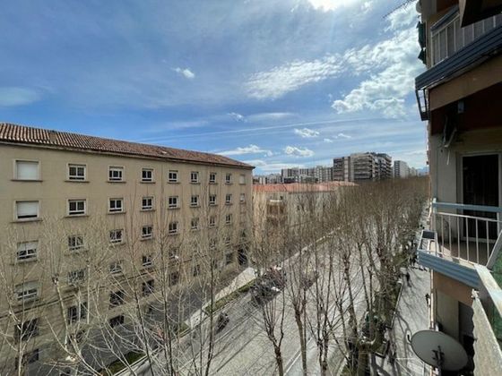 Foto 2 de Pis en venda a paseo De la Estación de 7 habitacions amb terrassa i balcó