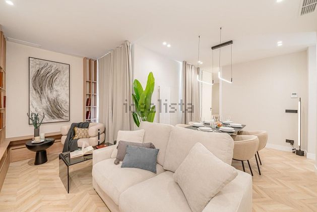 Foto 1 de Piso en venta en Castellana de 2 habitaciones con balcón y aire acondicionado