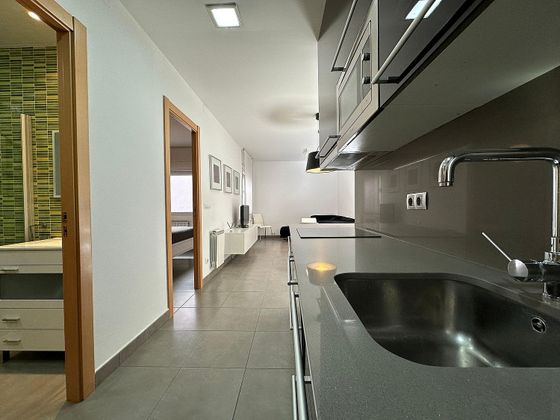 Foto 1 de Piso en venta en Sants-Badal de 2 habitaciones con terraza y aire acondicionado