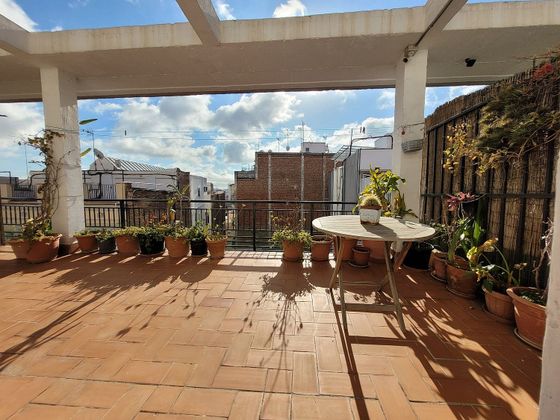 Foto 2 de Ático en venta en Sants-Badal de 3 habitaciones con terraza y aire acondicionado