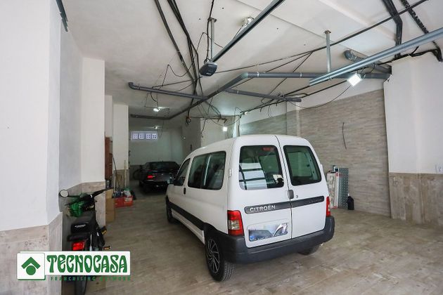 Foto 2 de Garaje en venta en Adra de 118 m²