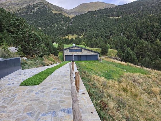 Foto 2 de Casa rural en venda a Canillo de 2 habitacions amb garatge i jardí