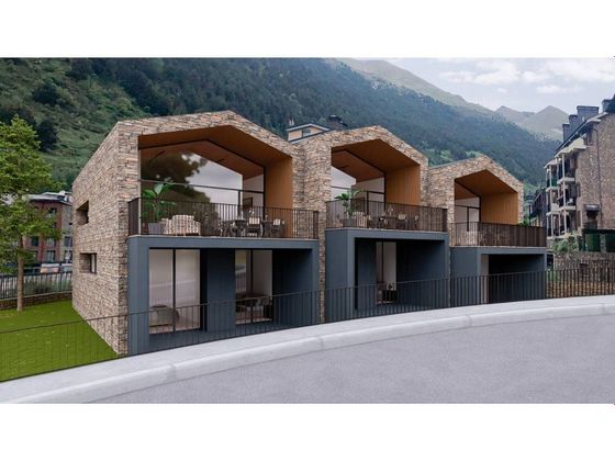 Foto 1 de Casa en venda a Canillo de 3 habitacions amb terrassa i garatge