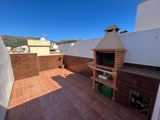 Foto 1 de Pis en venda a travesía De Sant Benito de 3 habitacions amb terrassa i garatge