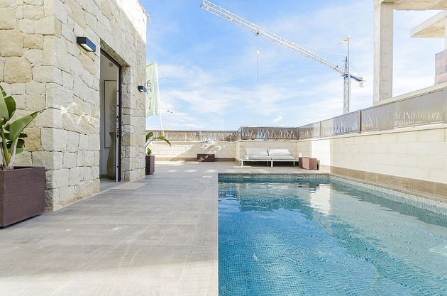 Foto 2 de Venta de casa en Cala Marqués de 3 habitaciones con terraza y piscina