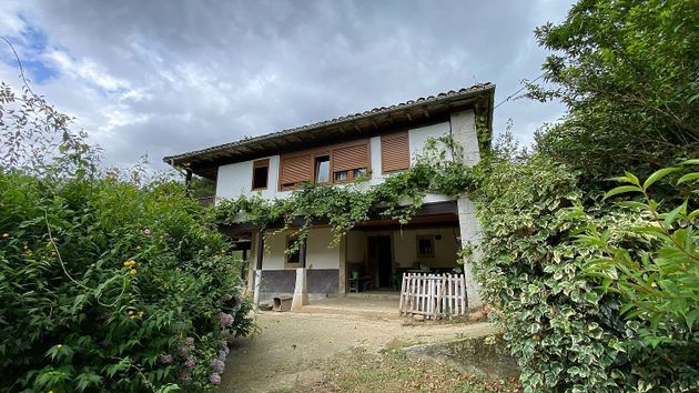 Foto 1 de Xalet en venda a Amieva de 3 habitacions amb terrassa i jardí