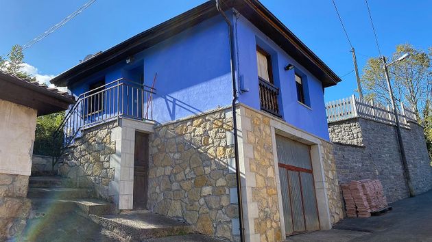 Foto 1 de Casa en venda a Amieva de 2 habitacions amb terrassa i garatge