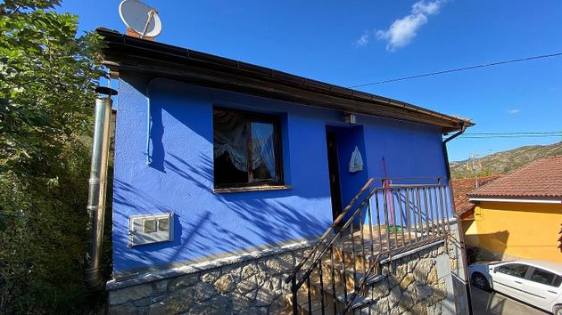 Foto 2 de Casa en venda a Amieva de 2 habitacions amb terrassa i garatge