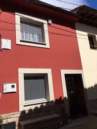 Foto 2 de Casa en venda a Cabrales de 2 habitacions amb calefacció