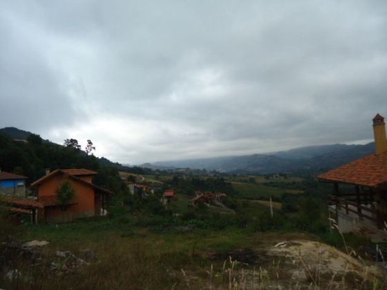 Foto 2 de Venta de terreno en Cangas de Onís de 997 m²