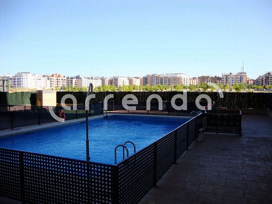 Foto 1 de Piso en venta en Ensanche de Vallecas - Valdecarros de 1 habitación con piscina y garaje