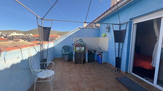 Foto 1 de Piso en venta en Hellín de 3 habitaciones con terraza y garaje