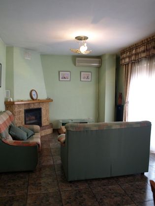 Foto 2 de Pis en venda a Hellín de 3 habitacions amb balcó i aire acondicionat