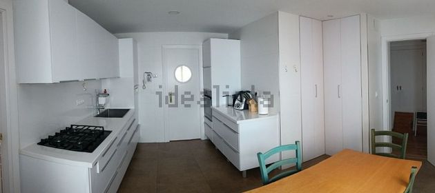 Foto 2 de Pis en venda a Molino de la Vega de 5 habitacions amb terrassa i garatge