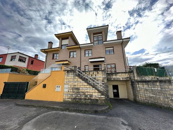 Foto 2 de Casa en venda a Piloña de 3 habitacions amb terrassa i garatge