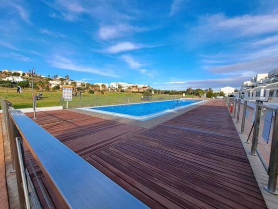 Foto 1 de Alquiler de piso en avenida Costa Levante de 3 habitaciones con terraza y piscina