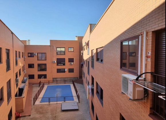 Foto 1 de Venta de piso en Ventas de Retamosa (Las) de 2 habitaciones con piscina y garaje