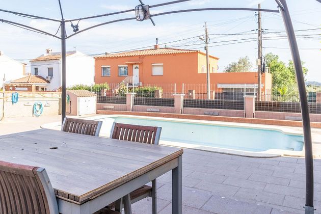 Foto 2 de Venta de chalet en Piera de 4 habitaciones con terraza y piscina