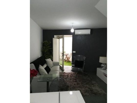 Foto 1 de Venta de casa en calle De Entrerríos de 2 habitaciones con aire acondicionado