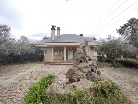 Foto 1 de Casa en venda a Parroquias de Santiago de 7 habitacions amb terrassa i piscina