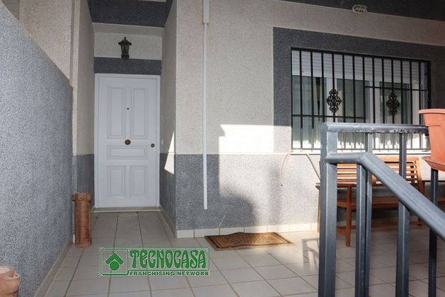 Foto 2 de Venta de casa en Puerto de Garrucha de 4 habitaciones con terraza y garaje
