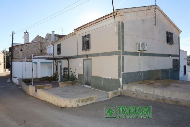 Foto 1 de Casa rural en venda a calle Almocaizar de 6 habitacions amb terrassa i balcó