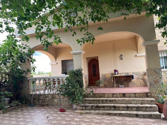 Foto 2 de Xalet en venda a San Juan de Énova de 3 habitacions amb terrassa i piscina