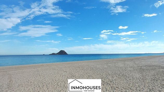 Foto 1 de Xalet en venda a Playa de las Gaviotas-El Pedrucho de 6 habitacions amb terrassa i piscina
