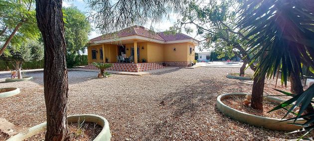 Foto 2 de Casa en alquiler en Perín de 3 habitaciones con terraza y piscina