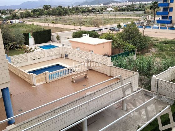 Foto 2 de Pis en venda a Piles de 3 habitacions amb terrassa i piscina