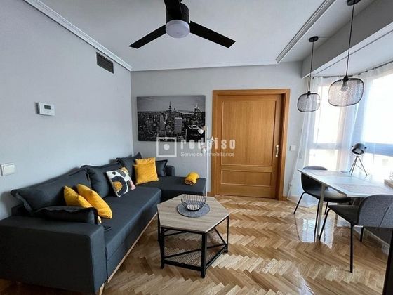Foto 2 de Alquiler de piso en Casa de Campo de 1 habitación con terraza y garaje
