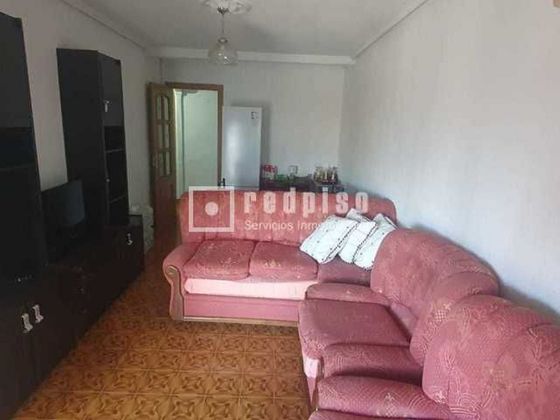 Foto 1 de Pis en venda a Centro - Torrejón de Ardoz de 3 habitacions amb terrassa i calefacció
