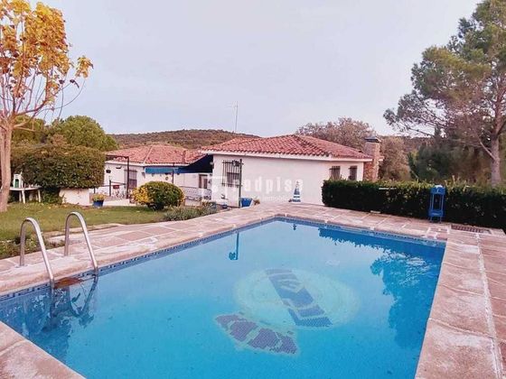 Foto 1 de Casa en venda a San Román de los Montes de 6 habitacions amb piscina i jardí