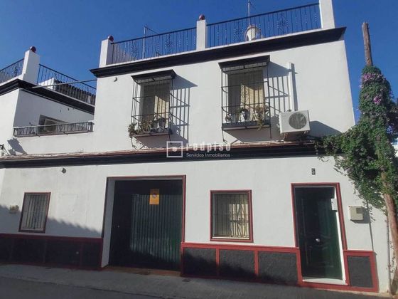 Foto 1 de Xalet en venda a Ayuntamiento-Barrio Alto de 5 habitacions amb terrassa i garatge
